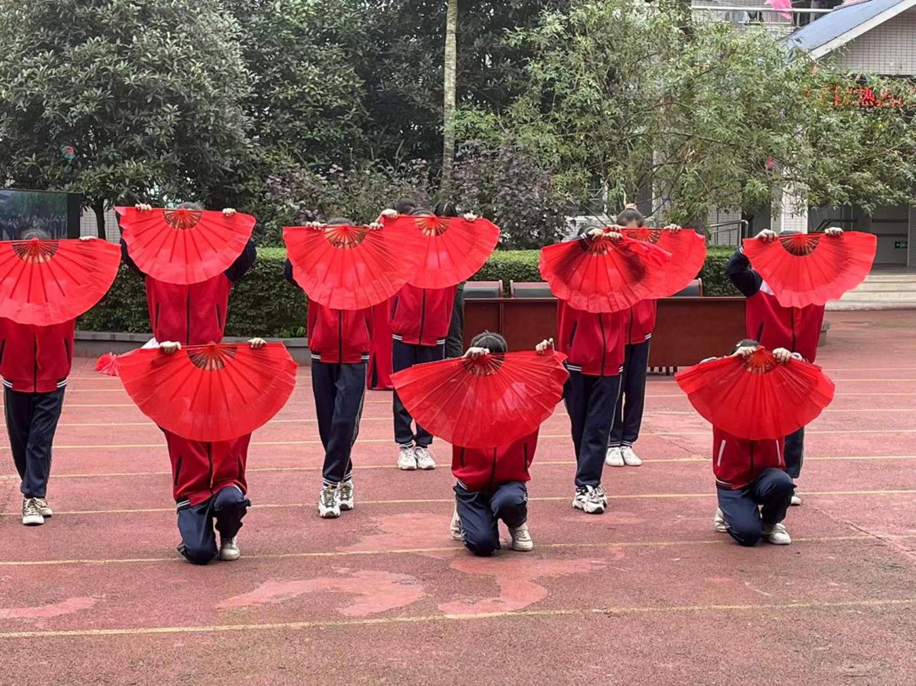 图片2.png 图片2.png