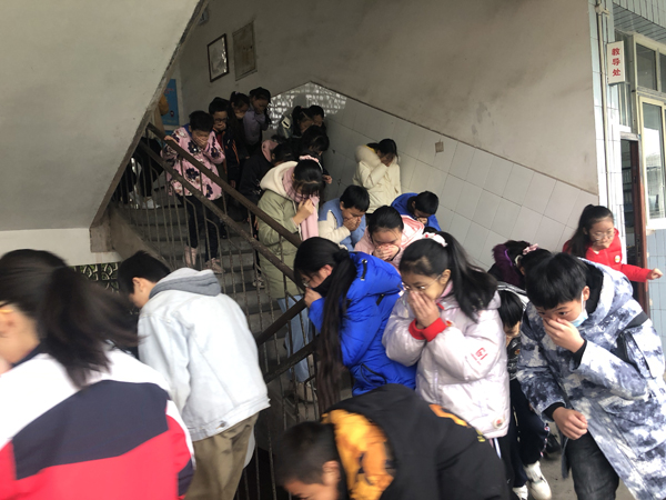 撤离3.jpg