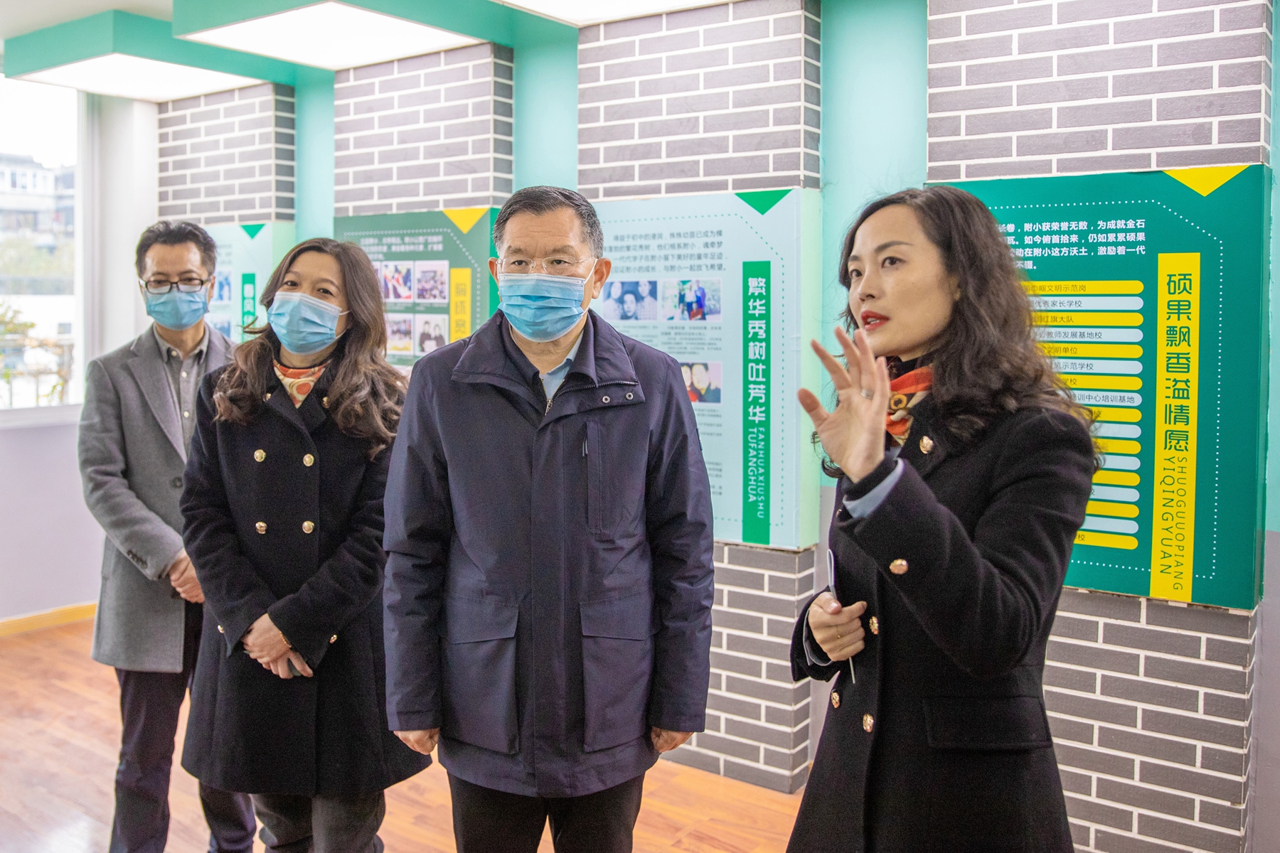 李建勤赴龙江路小学、盐道街小学、成都师范附属小学调研