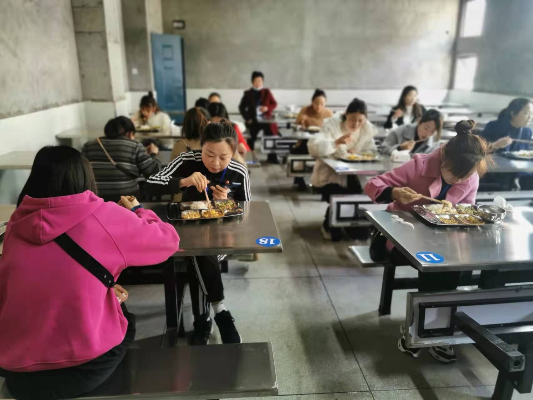微信图片_20220310095820.jpg 微信图片_20220310095820.jpg