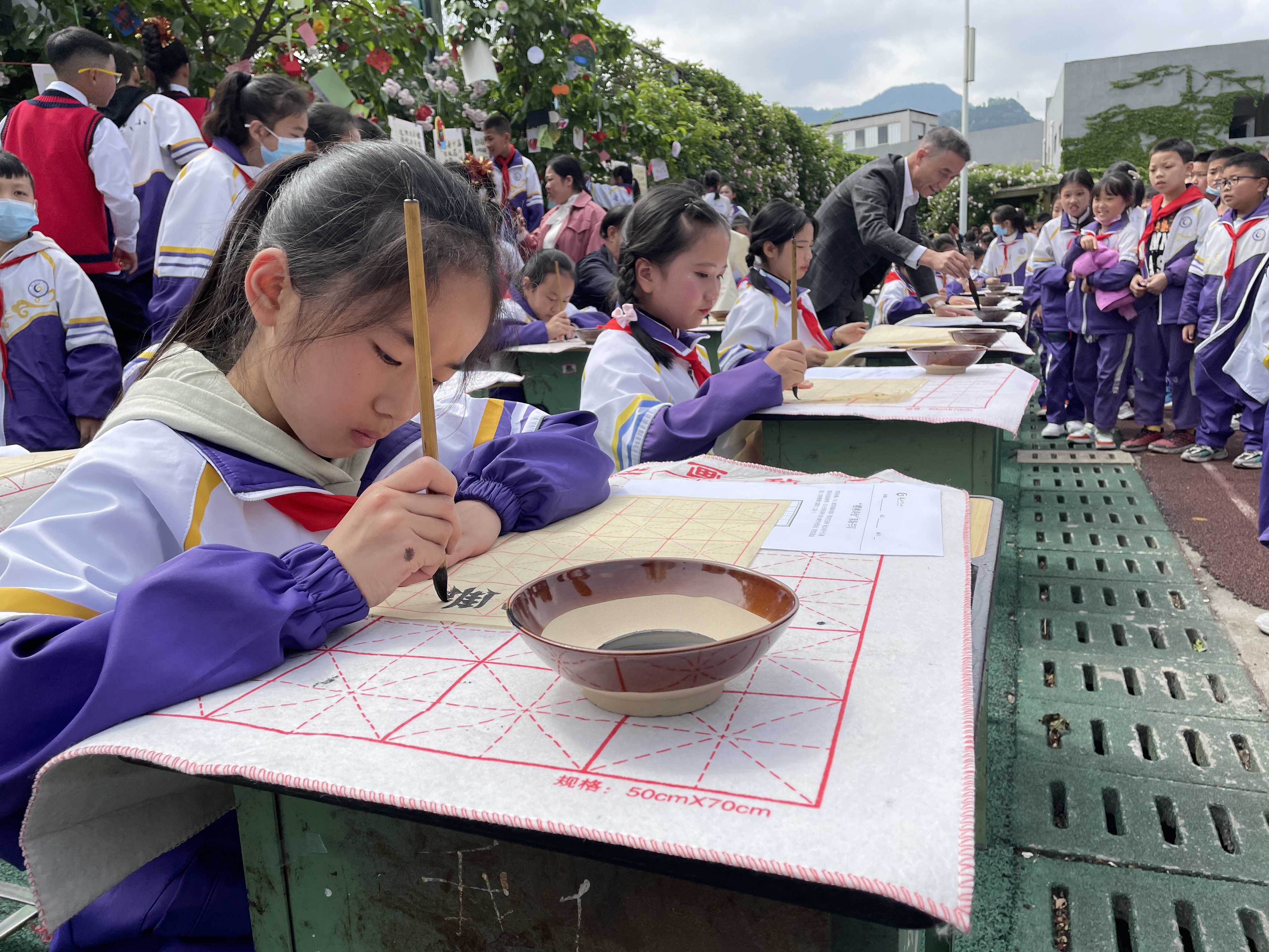 通江六小6.jpg