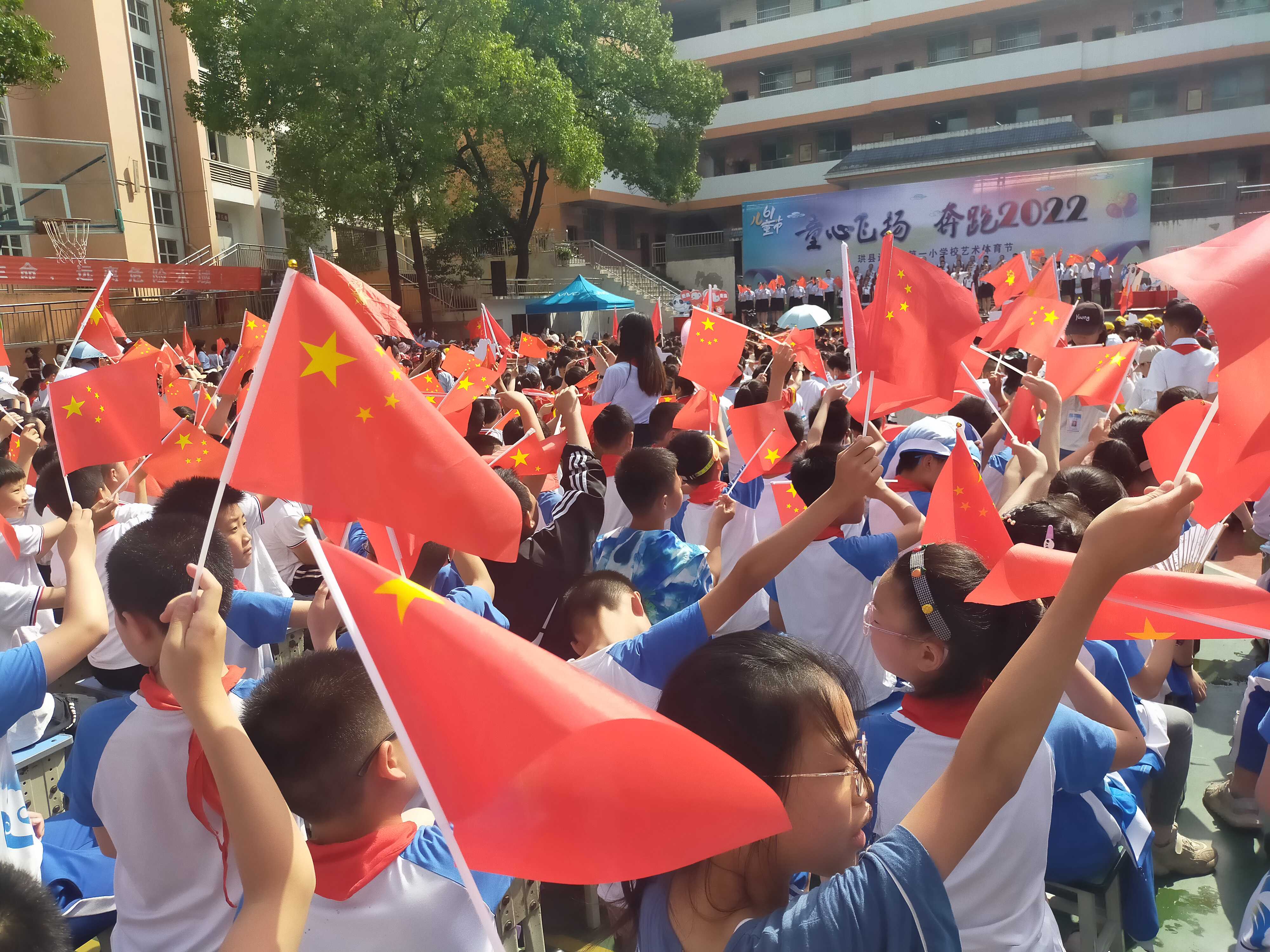 欢乐的海洋.jpg 欢乐的海洋.jpg