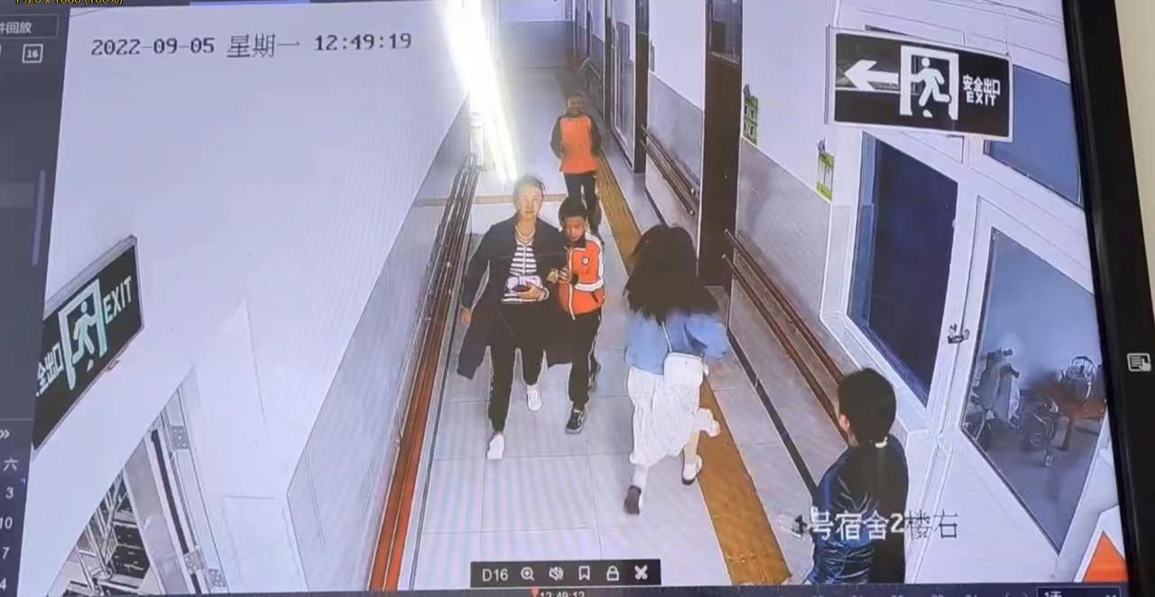 地震时逆向奔赴，只为这群特殊的“小天使”