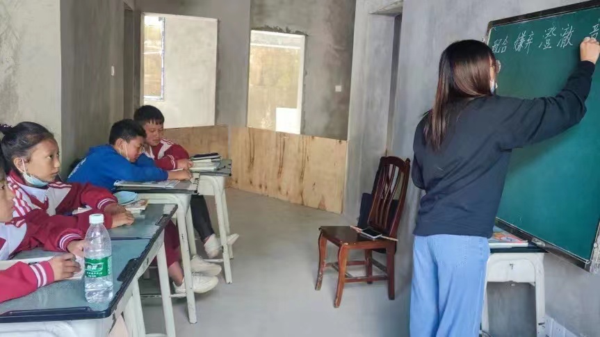 复课啦!石棉县王岗坪乡两所小学创造条件保障顺利开学