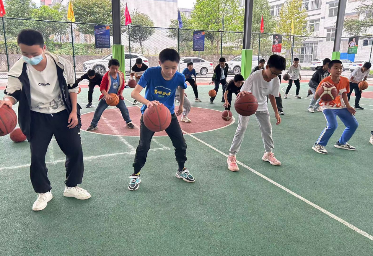 广安市前锋区龙塘学校：“雁行”社团，为“双减”插上腾飞的翅膀