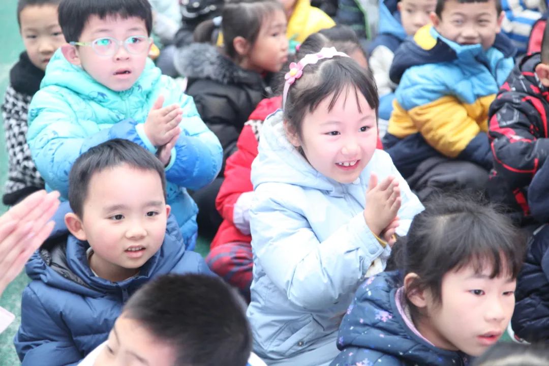 图片三.jpg 图片三.jpg