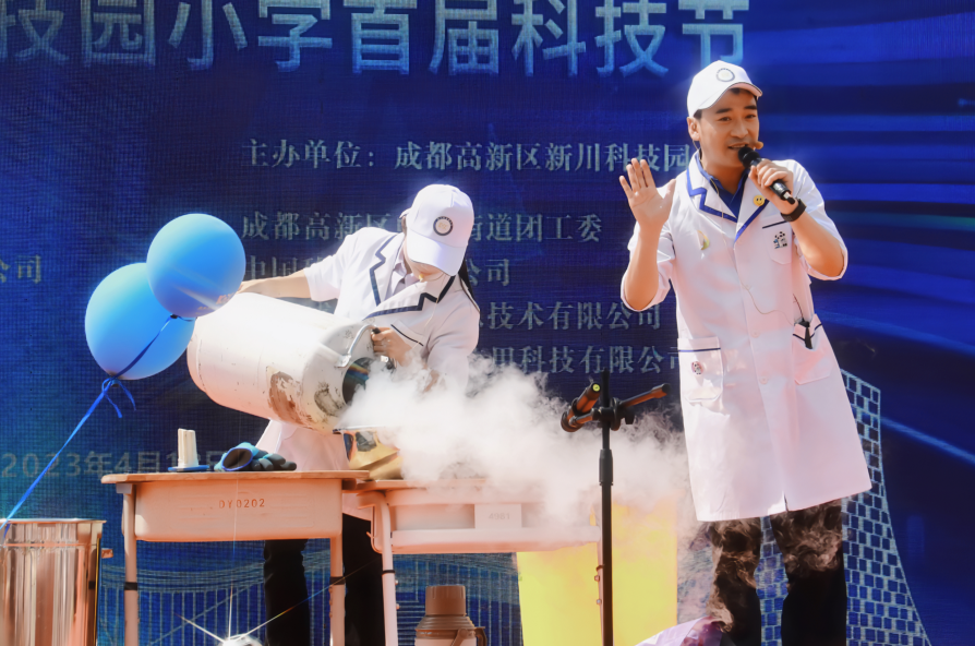 2.png 2.png