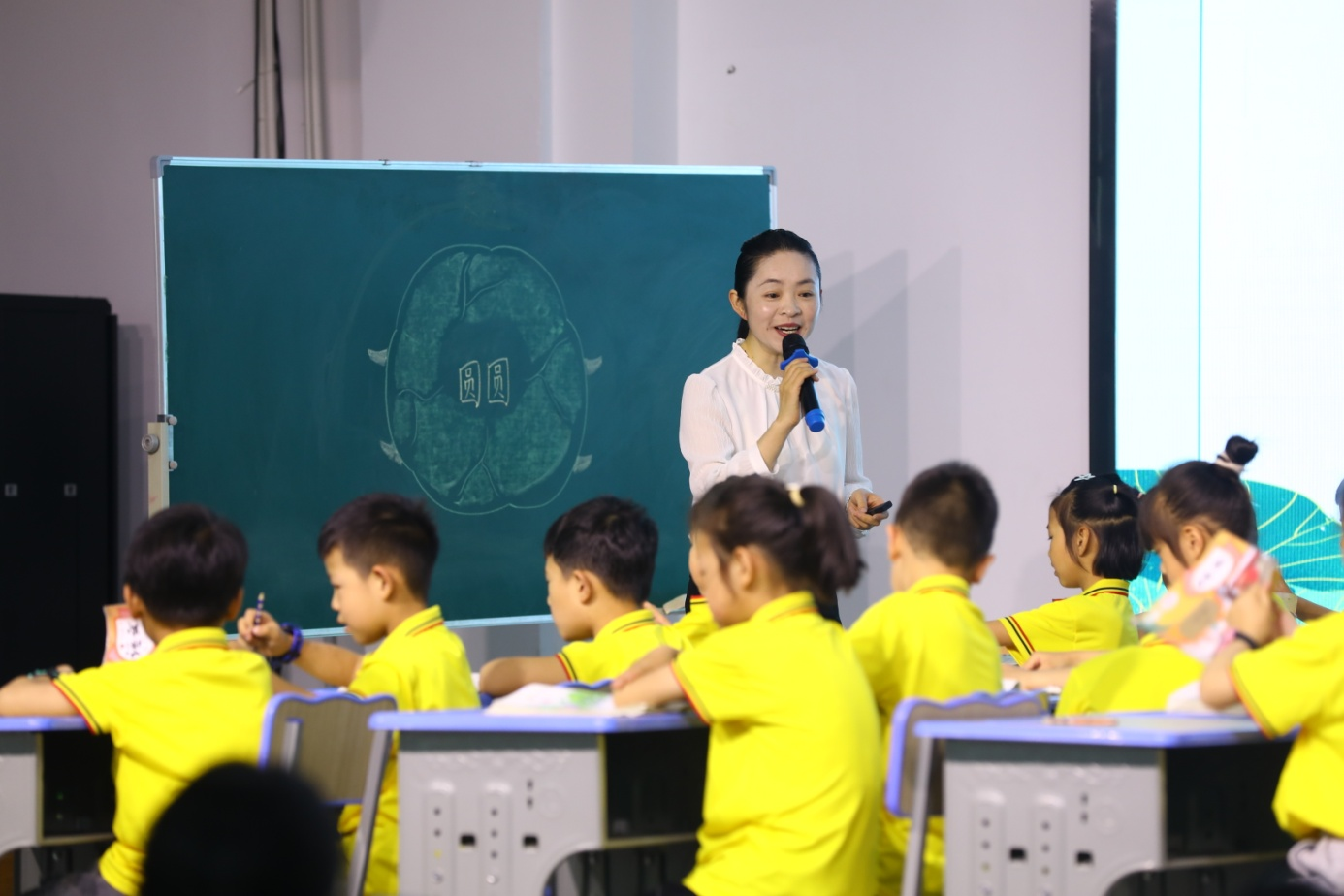 图片2.png 图片2.png