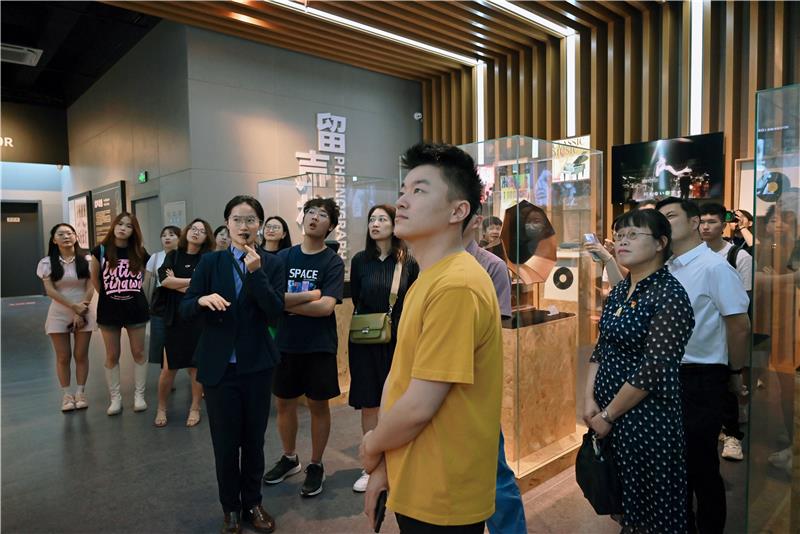 成都工业学院：传媒视角传“党音”，推动主题教育“走新”更“走心”