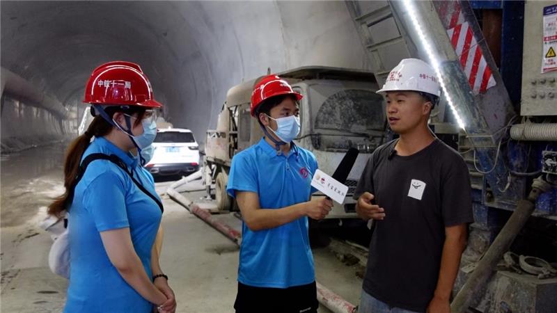 西南石油大学学生暑期行走4省，讲活大国工业宝物故事