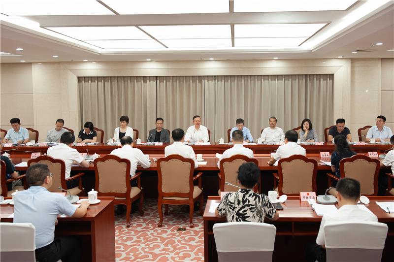全国人大教科文卫委调研组来川开展国家通用语言文字法修法专题调研