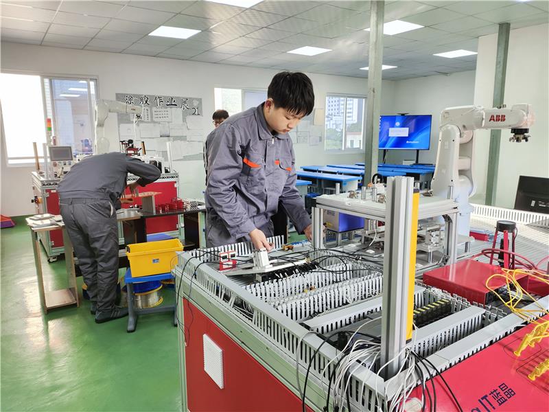 乐山市沙湾职业高级中学举行技能大赛模拟赛