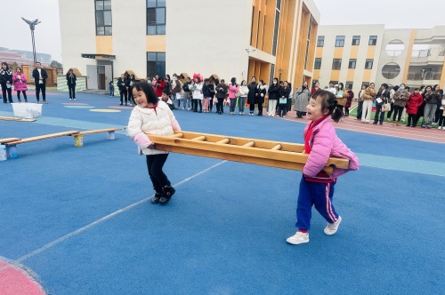 广汉市第六幼儿园：“三个一”促进教师共成长