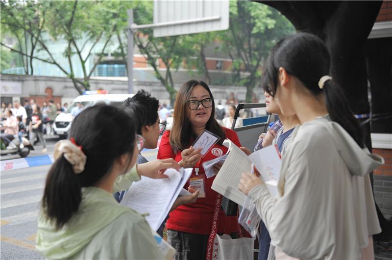 thumb_ca95c49a-72dc-49ac-96b6-4a2bd633405a.jpg
