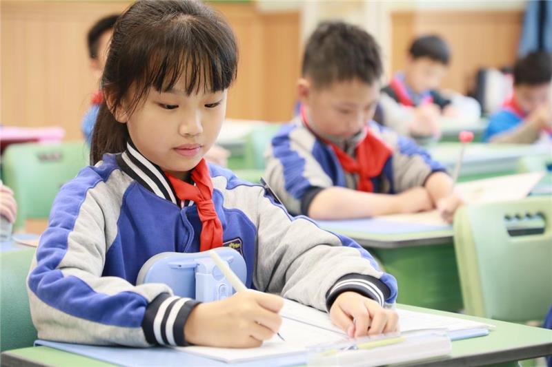 德阳巴川中学小学部：多措并举全面提升学生书写水平