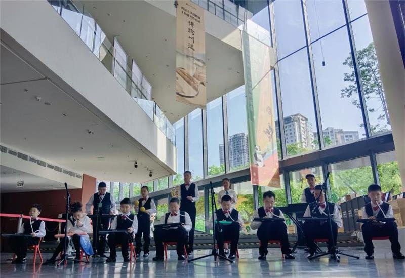 “社区爱你，为抑郁友好而行动”公益月开幕