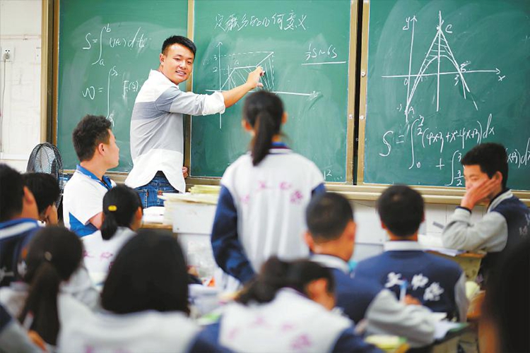 学有所教 人人出彩——走近我省教育一线默默付出的老师们