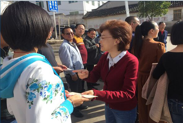绵阳市委市政府工作团赴凉山看望慰问援彝帮扶队员