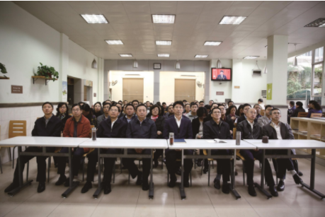 见证改革巨大成就 豪情满怀走向未来